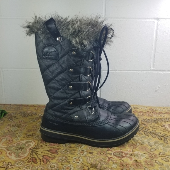 Sorel Tofino II gray faux fur winter boots - Picture 10 of 10